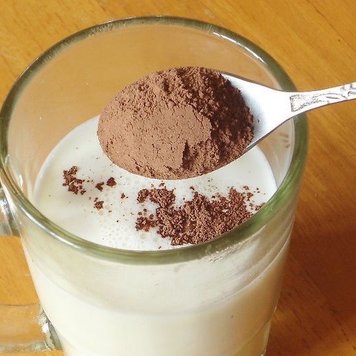 Hot Milk With Bournvita