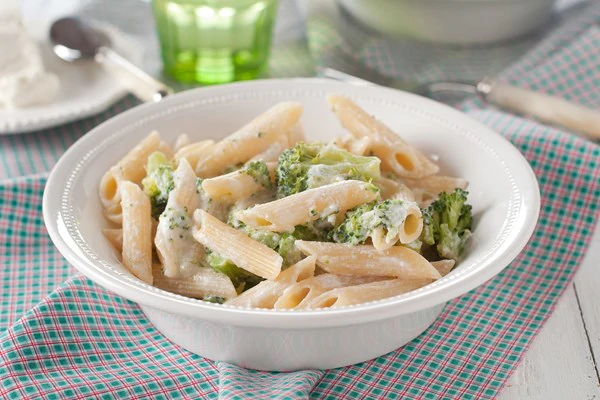 Penne In Cheese Sauce