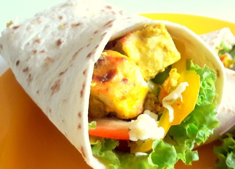 Mexican Paneer Roll 