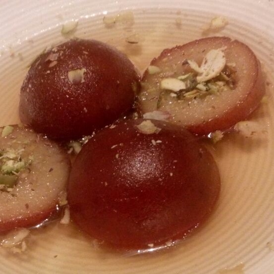 Hot Gulab Jamun Per Pc..